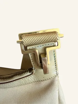 Gucci Sherry Line Beige Tan Canvas Crossbody Shoulder Bag Adjustable Strap thumbnail 13