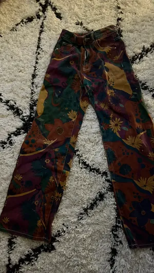 Artsy Flower Design Jeans thumbnail 1