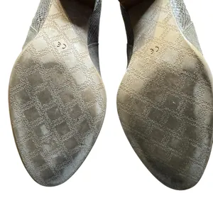 Vionic Anne Booties Womens Size‎ 9.5 Gray Suede Snake Print Ankle Zip Comfort thumbnail 10