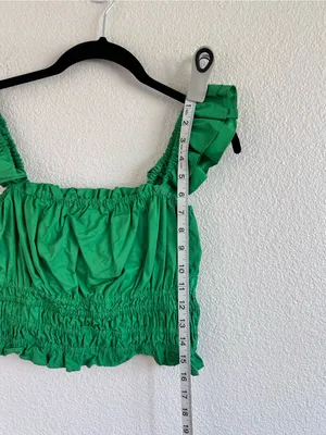Anthropologie Maeve Women's Smocked Taffeta Tank Green Ruffle Cropped Boho thumbnail 3