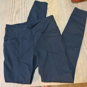Athleta Black Leggings thumbnail 3