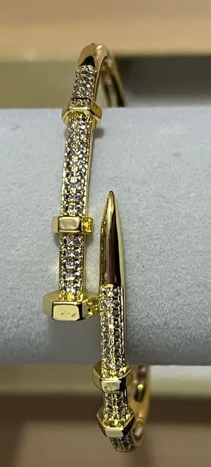 Gorgeous bracelet Gold thumbnail 1