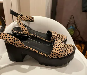 Platform Sandal Tan Size 5.5 thumbnail 2