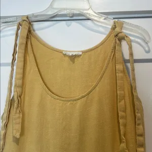 La Hearts by Pac-sun Mustard Tie-Shoulder Peplum Cami size small. thumbnail 2