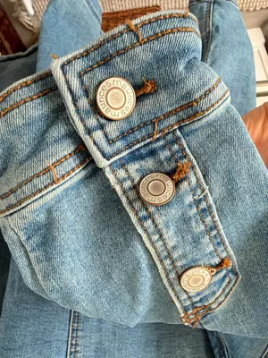 Women’s Denim Jacket Shacket Size 3X Light Wash Button Down Jacket thumbnail 6
