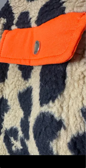 BiBi Leopard Sherpa Jacket Shacket with Neon Orange Trim NWT women’s sizes S thumbnail 3