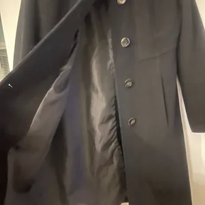 Jones New York women’s‎ wool coat Lined on the inside , Black, size 8 thumbnail 2