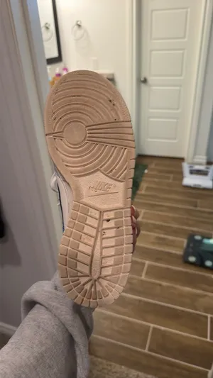 Nike Dunk Sneakers thumbnail 5