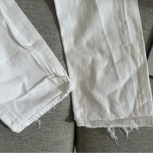 AGOLDE 90's Mid Rise Loose Jeans in Cloudburst thumbnail 4