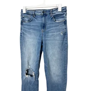 American Eagle Slim Straight‎ Jeans Distressed Ripped Raw Hem Size 12 thumbnail 2