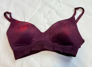 Victoria’s Secret Pink Wireless Bra 32C thumbnail 1