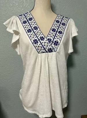 Anneliese Women's XL White‎ Embroidered V-Neck Flutter Sleeve Boho Blouse thumbnail 1