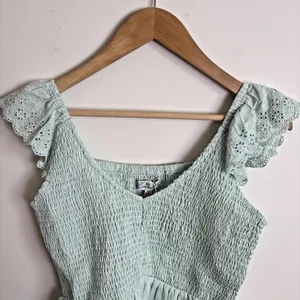 Poof‎ New York Shirt Womens Sz M Mint Green Cottage Ruffle Eyelet Top Blouse thumbnail 2