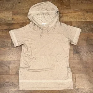 St. John Sport Short Sleeve Hooded Top thumbnail 1