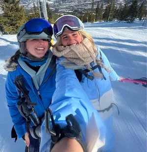 Obermeyer Ski Jacket  thumbnail 4