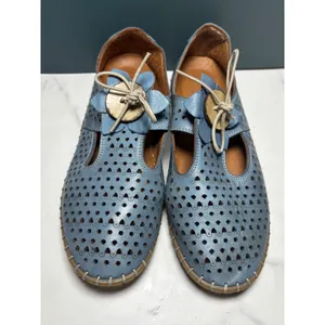Spring Step Frieda Blue Leather Perforated Flower Loafers Flats Size 39 thumbnail 2