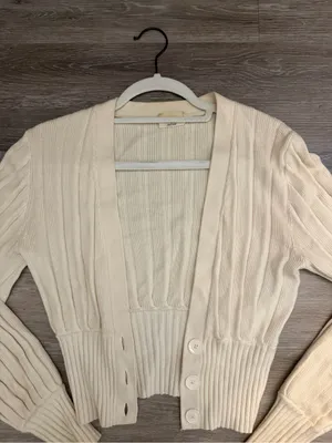 Wilfred Aritzia Plunge Cream Ribbed V-Neck Cardigan thumbnail 3