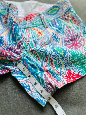 Lilly Pulitzer Coral Reef Shorts thumbnail 6