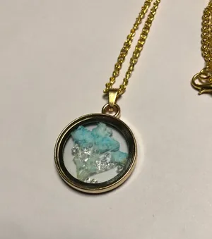 Press Flower Pendant Necklace thumbnail 2