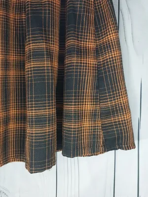 Hot Topic Pleated Orange and Black Plaid Skater Grunge Punk Mini Skirt thumbnail 4