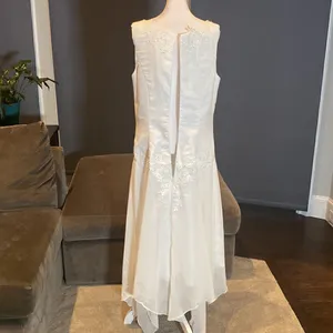 Women’s White Chiffon Formal Dress Floral Lace Detail & Matching Jacket Size 14 thumbnail 10