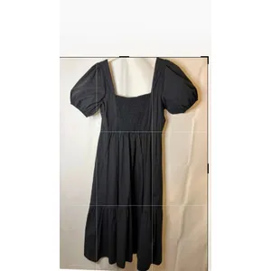 ASTR the Label Poplin Puff Sleeve Tiered Midi Dress Black sz. medium thumbnail 4