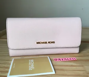 Wallet thumbnail 1