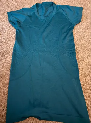 Lululemon Swiftly Tech Short Sleeve 4 thumbnail 1