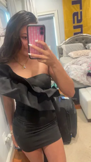 1st Kiss Mini black dress with ruffle thumbnail 2