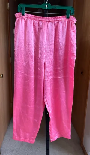 Women's Victoria's Secret Pink Satin Pajama Pants S thumbnail 1