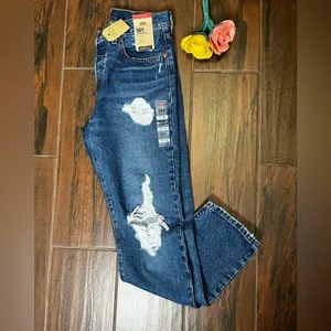 Levi’s High Rise Straight Leg Denim Distressed Jeans thumbnail 3