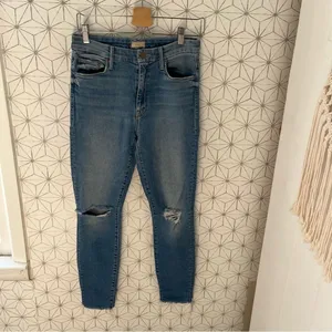 Mother High Waisted Looker Jean Ankle Fray in Thrilling Shots thumbnail 4