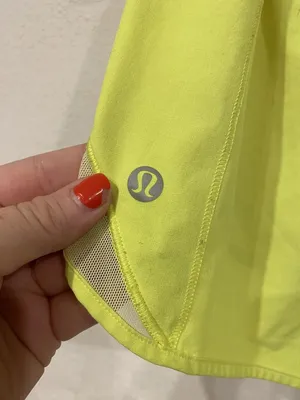 Lululemon Shorts Womens 2 Tall Yellow Elastic Waist Drawstring Running thumbnail 5