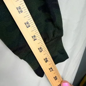Social Standard by Sanctuary Cardigan Size S Green Camo Cropped Cardigan Utility thumbnail 5