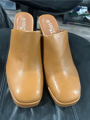Rouge Women's Tan Leather Mule heel Slides thumbnail 1