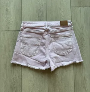 Light pink American Eagle stretch Jean shorts women’s US 2 thumbnail 2