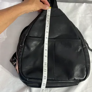 Leather backpack with 2 center zip pockets Black thumbnail 11