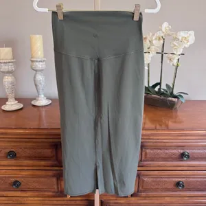 Lululemon Nulu Slim-Fit High-Rise Midi Skirt Army Green Size 6 NWOT thumbnail 6