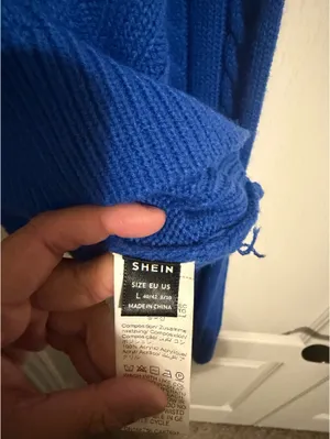 Shein Sweater Cropped thumbnail 2
