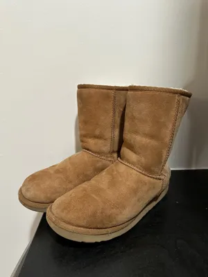 UGG boots  thumbnail 8