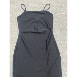 Elegant Black Strapless Bodycon Dress with Side Slit Size S thumbnail 4