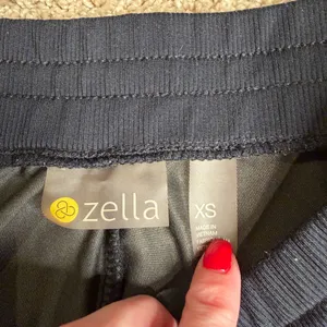 Zella Nordstrom Live‎ In Joggers Camo Size XS thumbnail 2