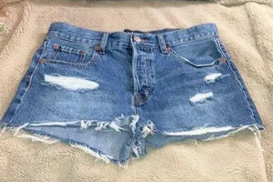 Aeropostale Distressed Boyfriend Shorts, Size 8 thumbnail 1