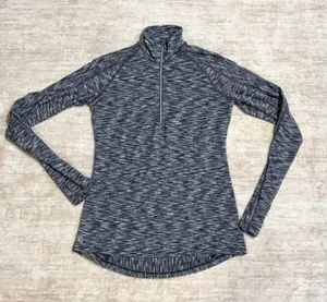 Athleta Women’s XXS Gray Long Sleeve Athletic Top Running Athleisure Pocket thumbnail 1