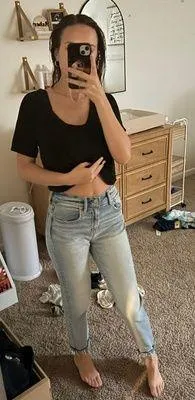 American Eagle Jeans thumbnail 1