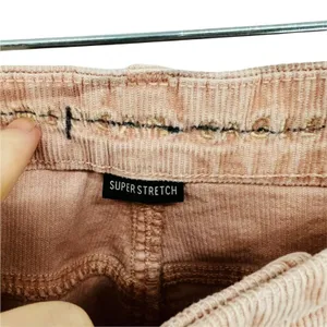American Eagle Women's Super Stretch Corduroy Curvy Mom Straight Pant Pink Color thumbnail 5