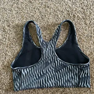 Nike Sports Bra thumbnail 2