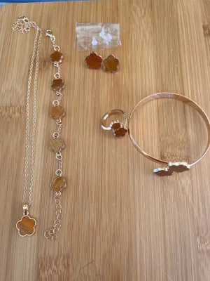 Gold & Brown Clover Flower Jewelry Set - Necklace, Bracelet, Ring, Earrings thumbnail 2