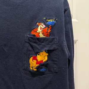 Disney Store Vintage Navy Blue Winnie the Pooh Tigger Long Sleeve Shirt Medium thumbnail 2