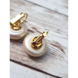 Vintage Trifari Clip On Earrings - Cream Faux Pearl - Some Surface Marks thumbnail 5